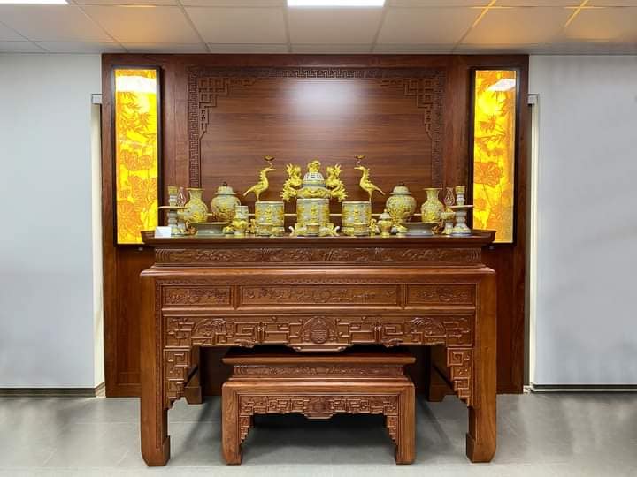 HƯỚNG DẪN CÁCH CHỌN BAN THỜ ĐẸP CHUẨN PHONG THUỶ MANG LẠI TÀI LỘC CHO GIA CHỦ