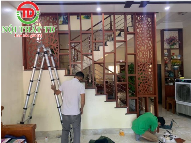 Đặt làm Vách kệ cầu thang đẹp Hải Phòng