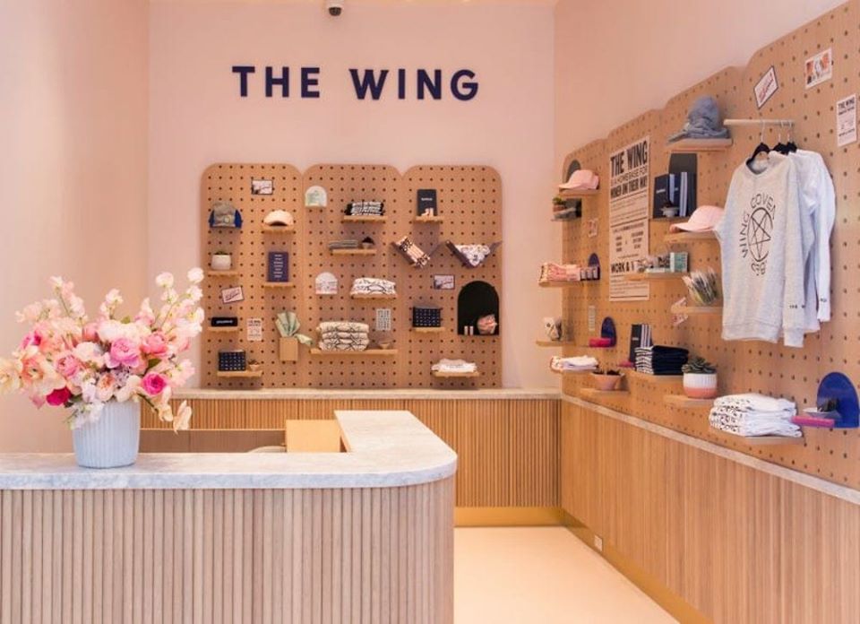 THIẾT KẾ THI CÔNG SHOP THỜI TRANG NỮ WING PHONG CÁCH CHÂU ÂU TẠI HẢI PHÒNG