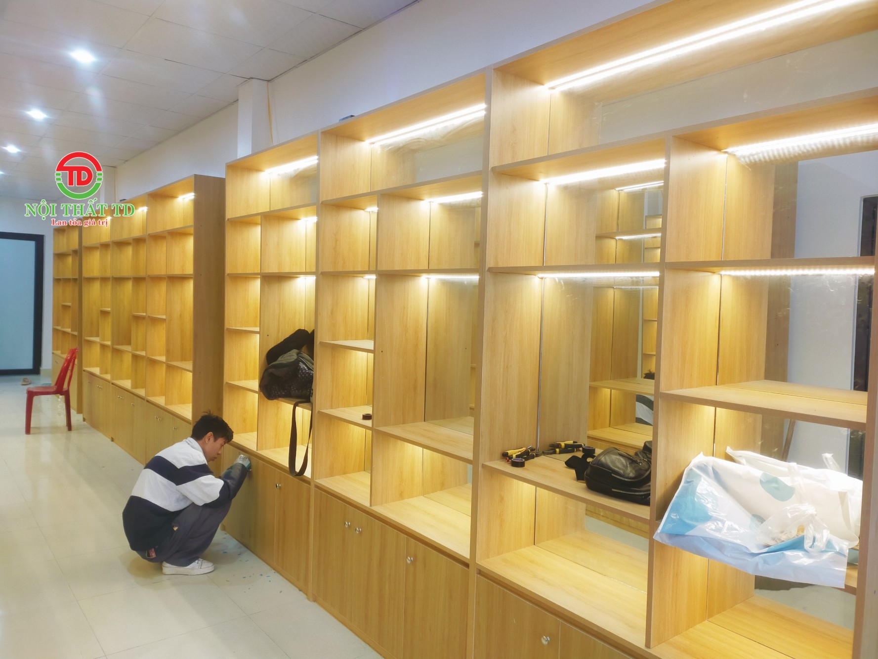 Xưởng sản xuất nội thất shop đẹp rẻ - chất lượng nhất tại Hải Phòng