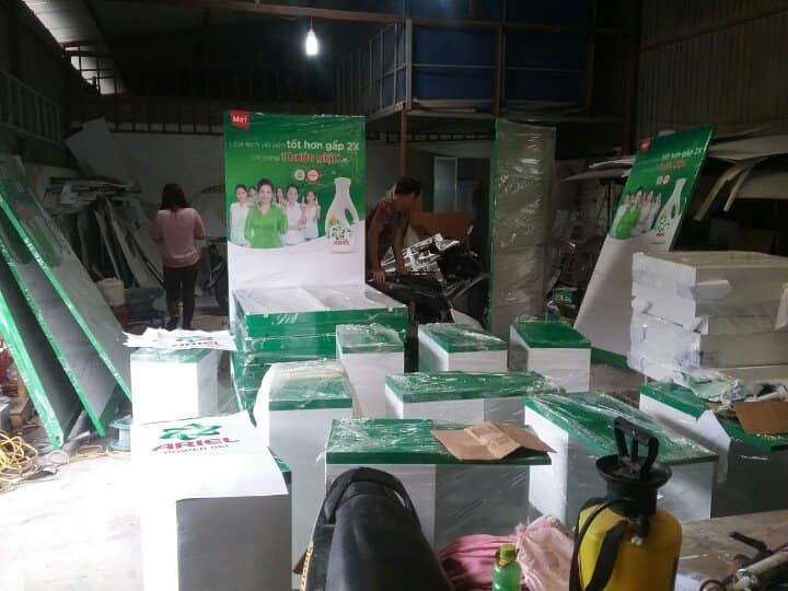 Làm booth, kệ booth đèn led, vách backdrop chạy chương trình tại Hải Phòng