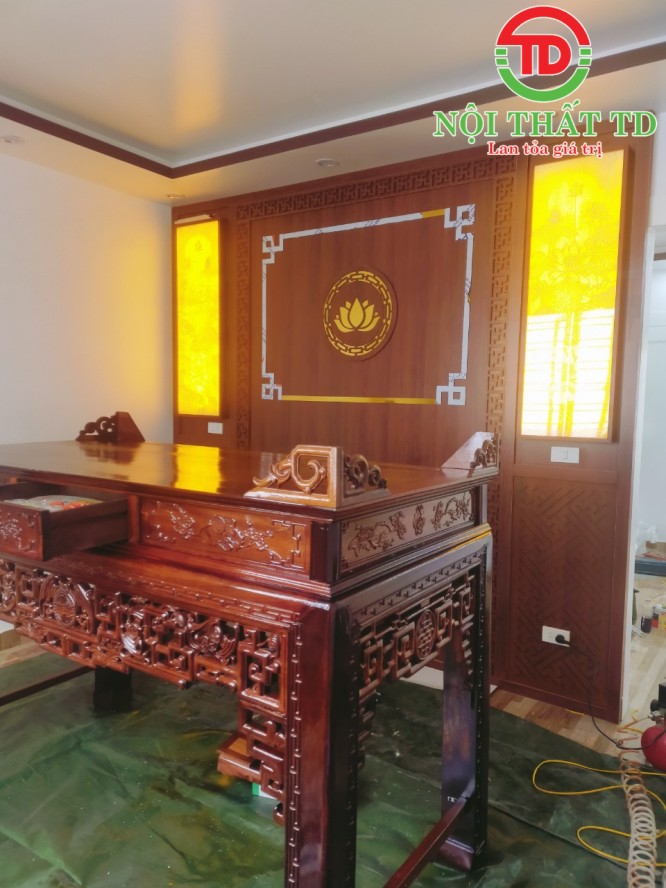 Làm vách trang trí phòng thờ đẹp rẻ tại Hải Phòng