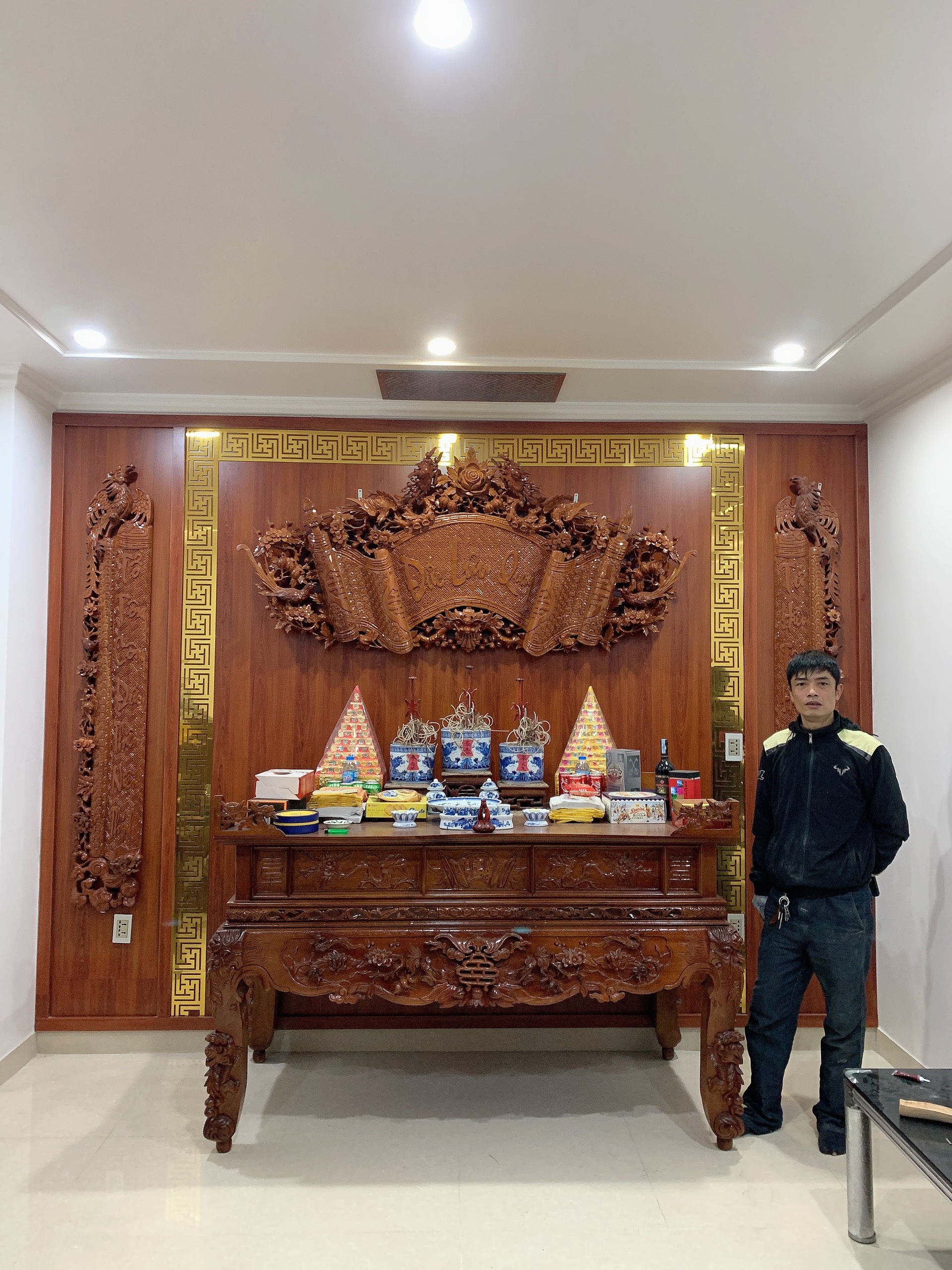 Thiết kế thi công phòng thờ đẹp cho cô Hiền - Thanh Sơn - Kiến Thuỵ