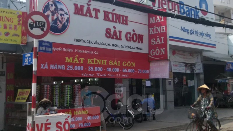 Thi công biển quảng cáo chữ nổi gắn led " Kính Mắt Hải Phòng"