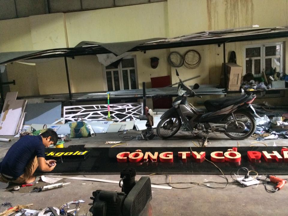 Thi công biển chữ nổi công ty DGC tại Cát Hải - Hải Phòng