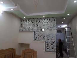 15 mẫu vách trang trí cầu thang đẹp hiện nay