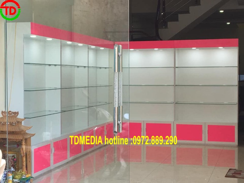 SẢN XUẤT NỘI THẤT TỦ KỆ SHOP MỸ PHẨM TẠI THIÊN LÔI - HẢI PHÒNG